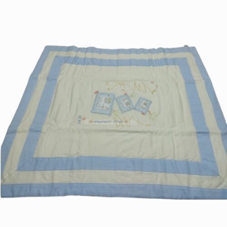 Colcha Bouti Bebé 100% Algodón Elefante Celeste para Minicuna, Carro y Silla Paseo