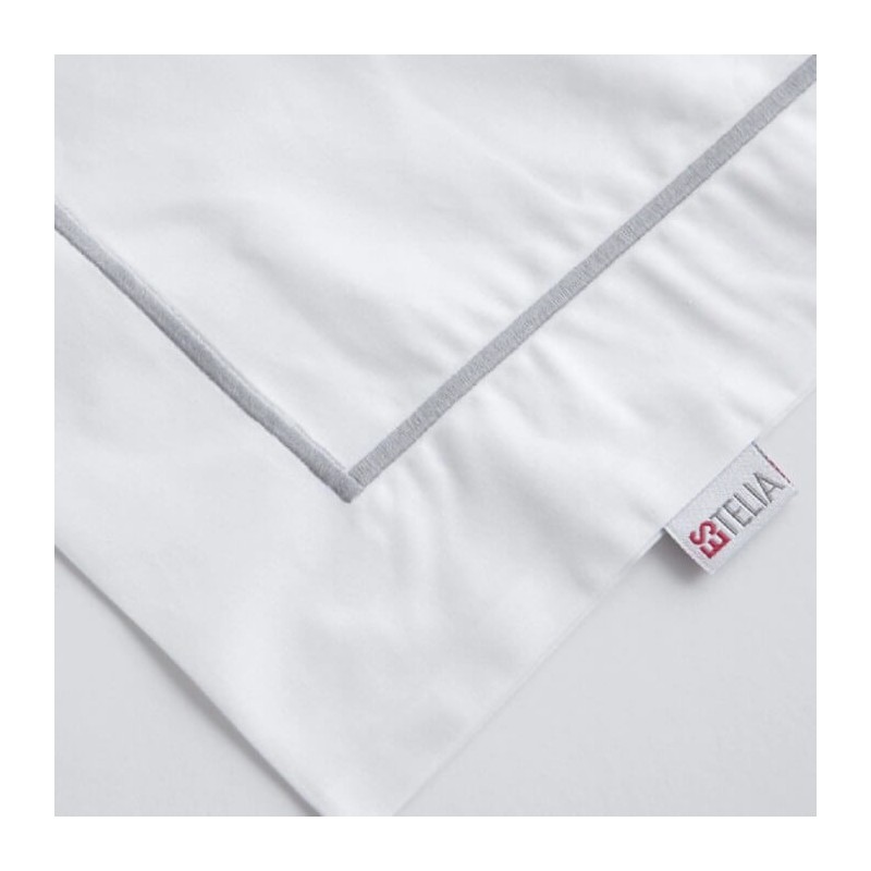 Juego de Sábanas Zahora 200 hilos 100% Algodón Blanco-Perla Juego de Sábanas Zahora 200 hilos 100% Algodón Blanco-Perla