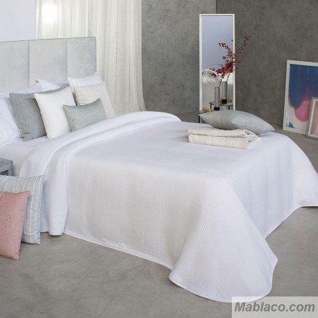 Colcha Jacquard Kummel Blanco Reig Marti