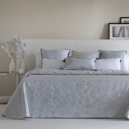 Colcha Jacquard Tejeda Gris Confecciones Paula